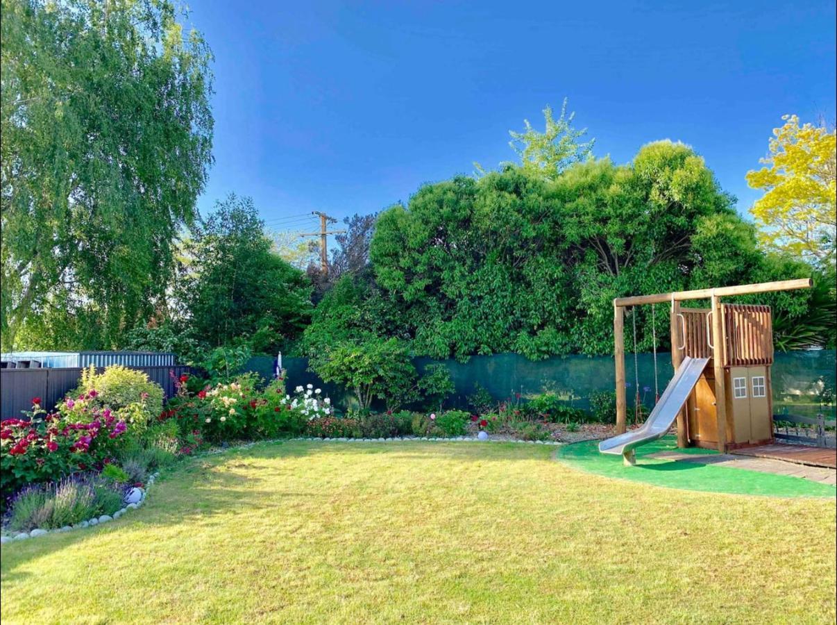 Peaceful House With Kids Playground Villa Motueka Dış mekan fotoğraf
